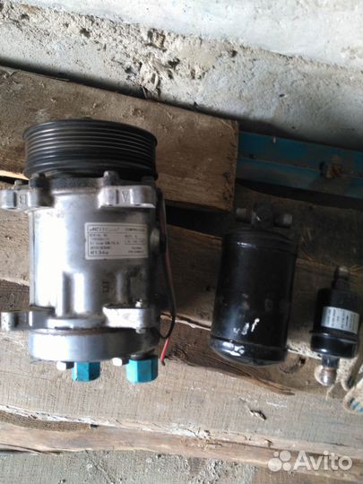 Автокомпрессор для рефрежераторов