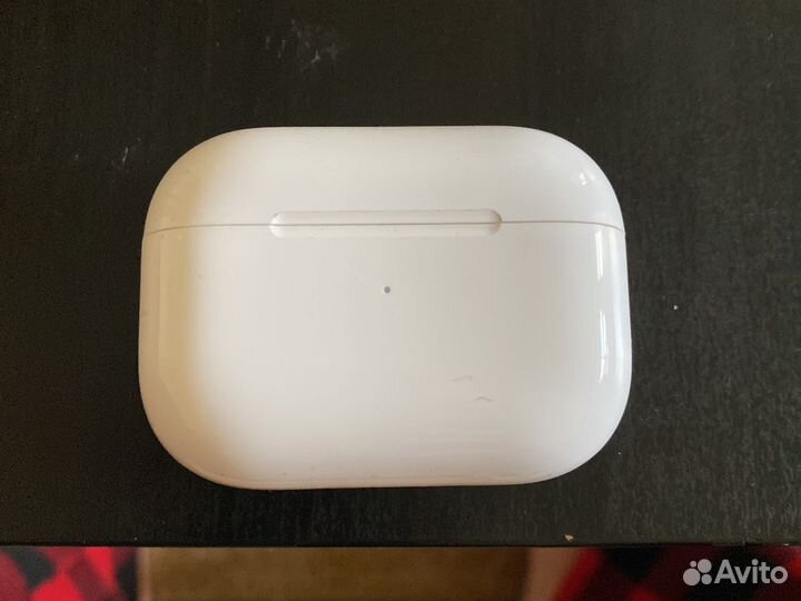 Оригинальный кейс от airpods pro