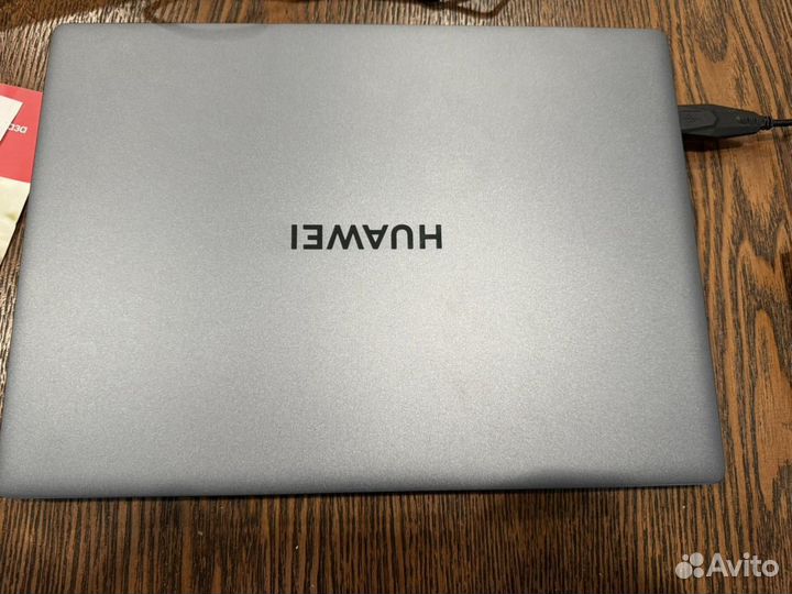 Huawei matebook d14
