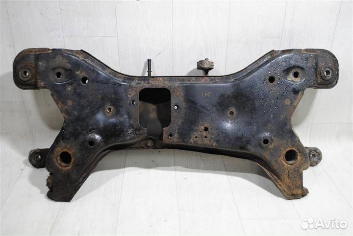 Подрамник передний балка передняя Hyundai Getz