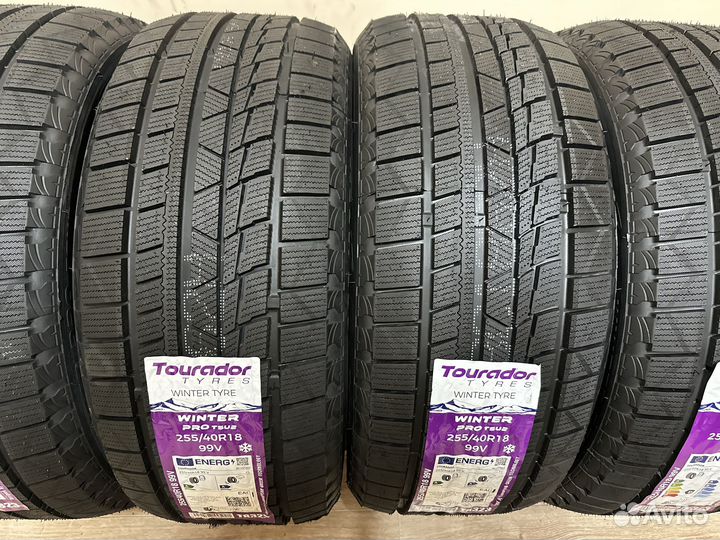 Tourador Winter Pro TSU2 255/40 R18 99V