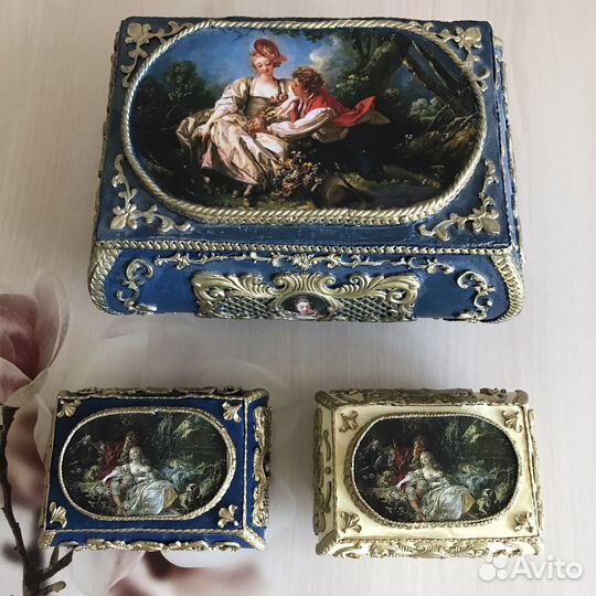 Шкатулка из папье-маше