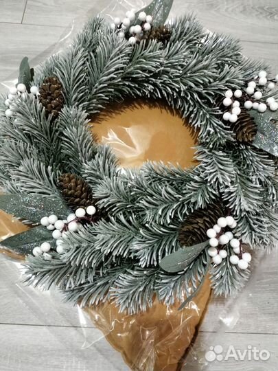 Новогодний венок на дверь