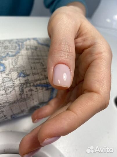 Маникюр-педикюр