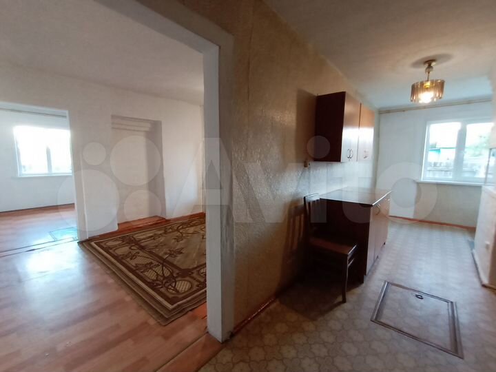 2-к. квартира, 57 м², 1/2 эт.