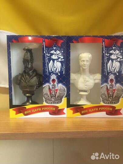 Бюсты всех русских царей и цариц династии Романовы