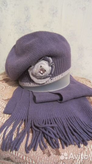 Женский комплект из двух вещей- шапка и шарф