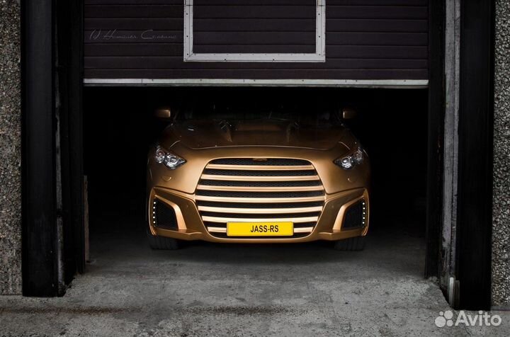 Передний бампер Infinity FX35 Jass-Rs