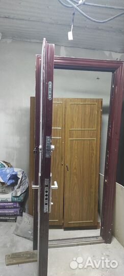 Дверь входная железная бу
