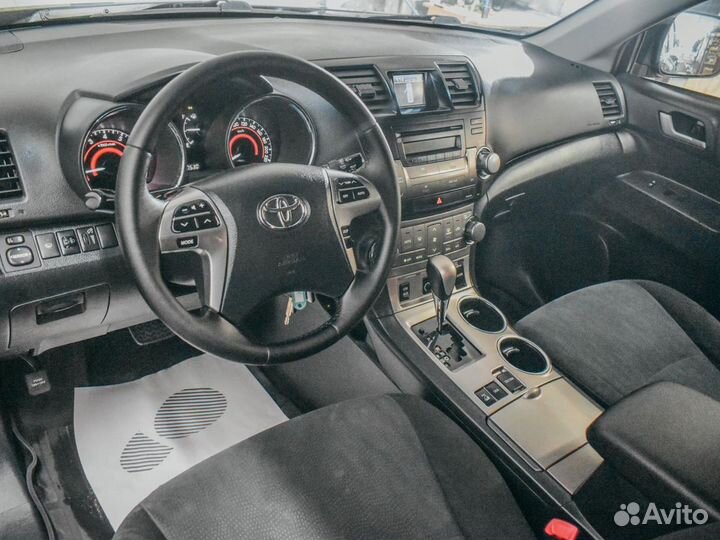 Toyota Highlander 3.5 AT, 2012, 187 511 км