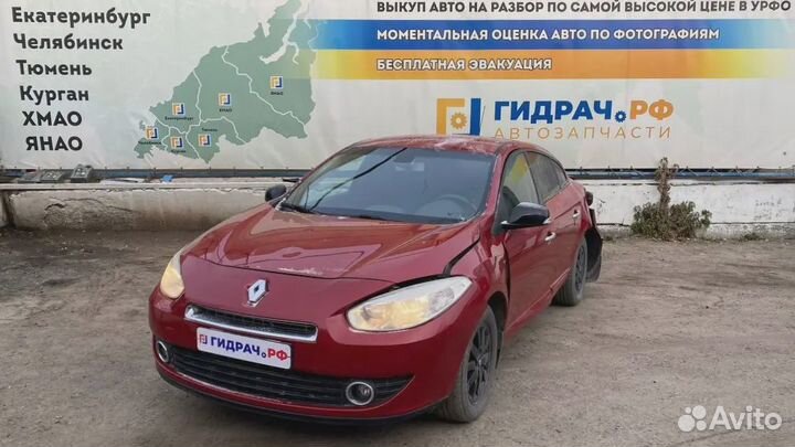 Поводок стеклоочистителя передний правый Renault F