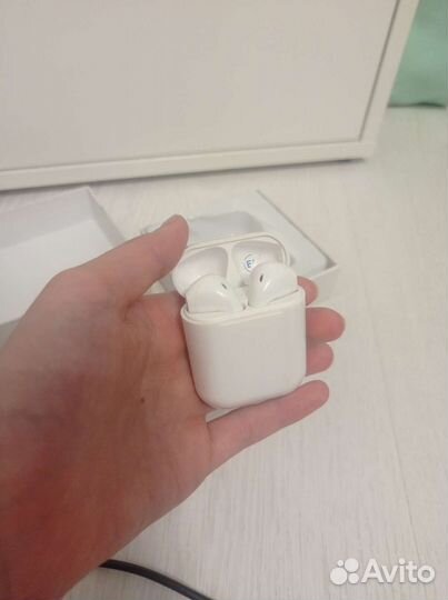 Наушники apple airpods