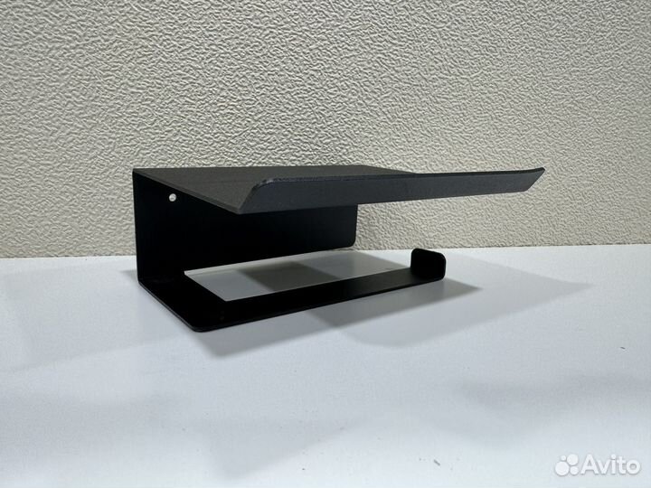 Держатель для туалетной бумаги с полочкой