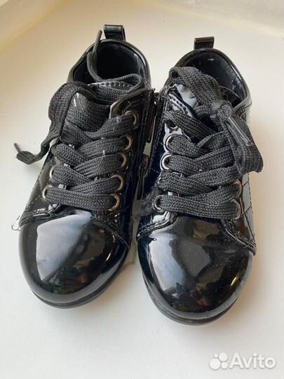 Туфли ботинки лакированные для девочки 25