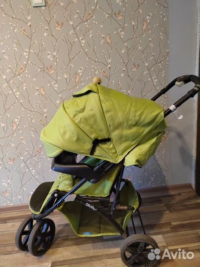 Коляска детская прогулочная