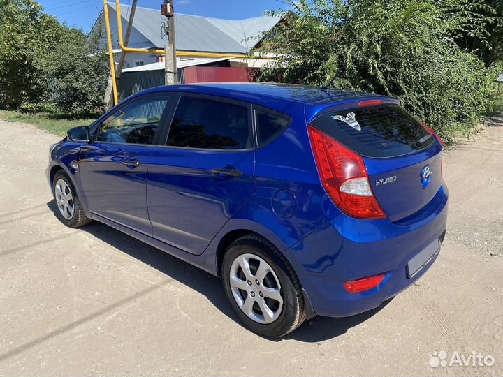 Hyundai Solaris 1.6 AT, 2012, 182 000 км