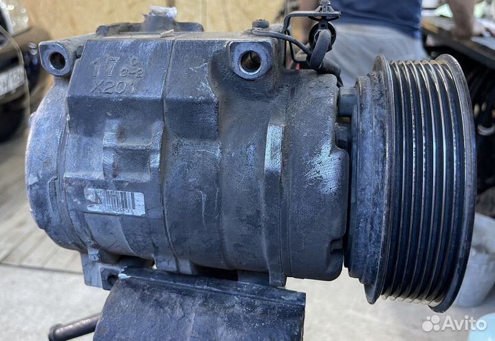Компрессор кондиционера Mitsubishi pajero 3