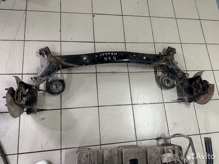 Балка задняя Сузуки Suzuki SX4 2010