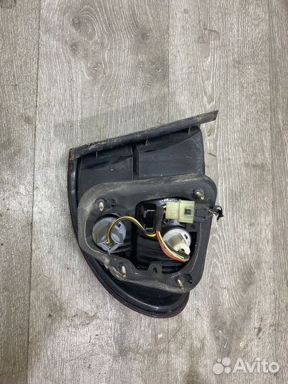 Фонарь задний правый заз Chance