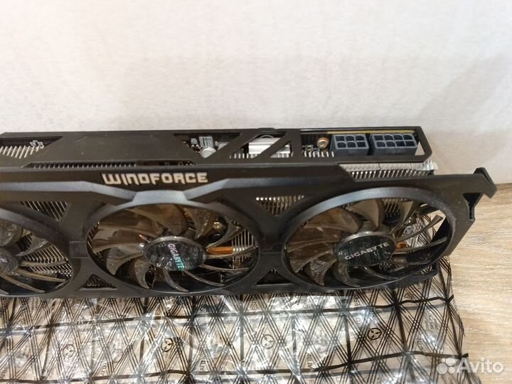 GeForce GTX 760 - 2 Gb DDR 5, Gigabyte