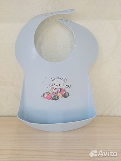 Слюнявчик - нагрудник пластик