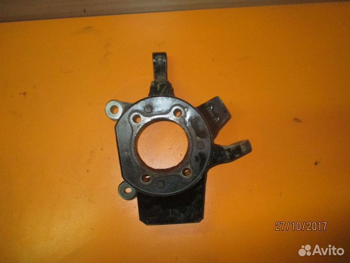 Кулак поворотный передний левый Hyundai i30 Хундай