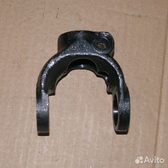 Вилка рулевого кардана урал (двигатель ямз)