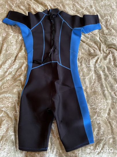 Mountain warehouse гидрокостюм плавание