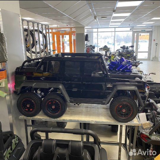 Детский электромобиль