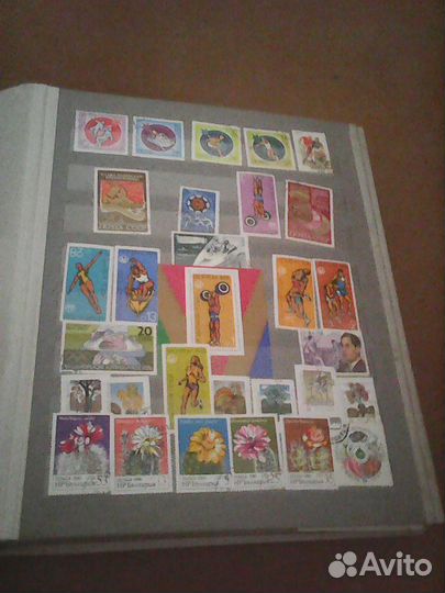 Книга почтавих марок штук 800