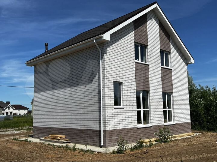 Коттедж 165 м² на участке 7,8 сот.