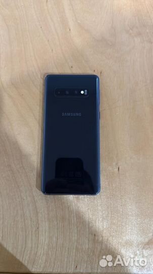 Samsung Galaxy S10, 8/128 ГБ