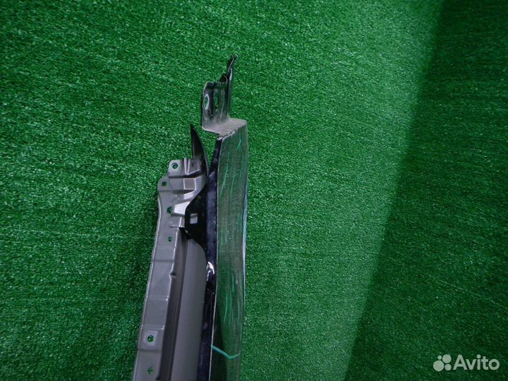 Крыло переднее левое Toyota Land Cruiser Prado 150