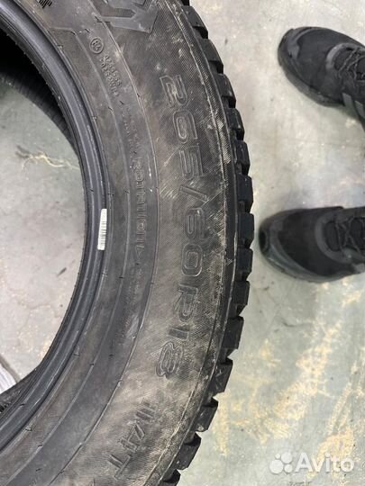 Nokian Tyres Hakkapeliitta 8 SUV 265/60 R18 114T