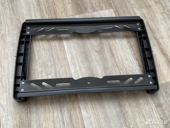 Кронштейн для телевизора