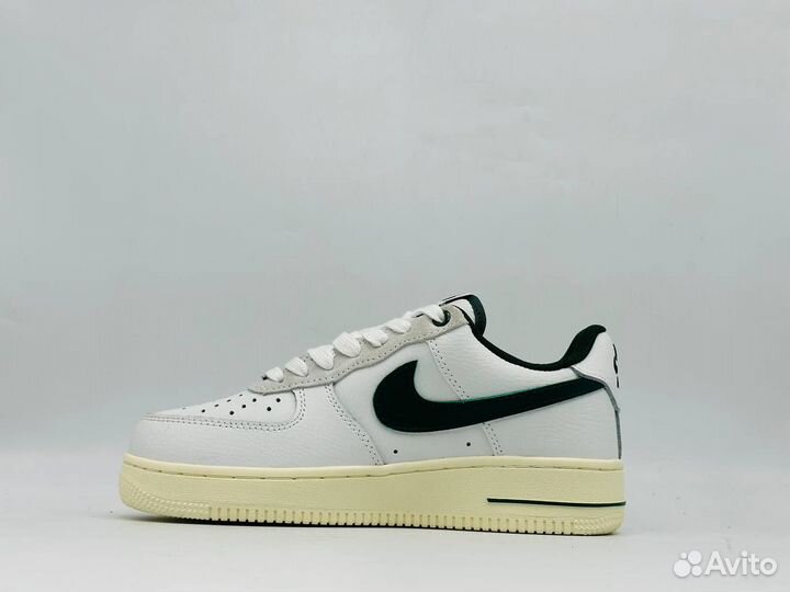 Кроссовки Nike Air Force 1