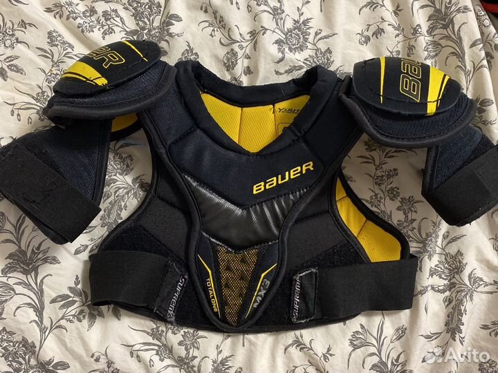 Нагрудник хоккейный