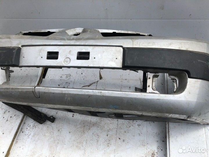 Бампер передний Renault Megane 2