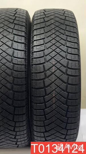 Pirelli Ice Zero FR 225/60 R18 104T