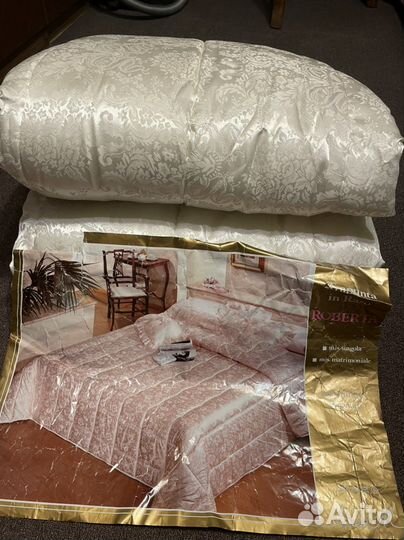 Покрывало на кровать новое