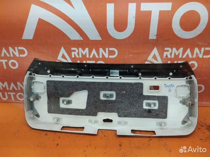 Обшивка двери багажника Lexus Rx 3 AL10 2008-2015