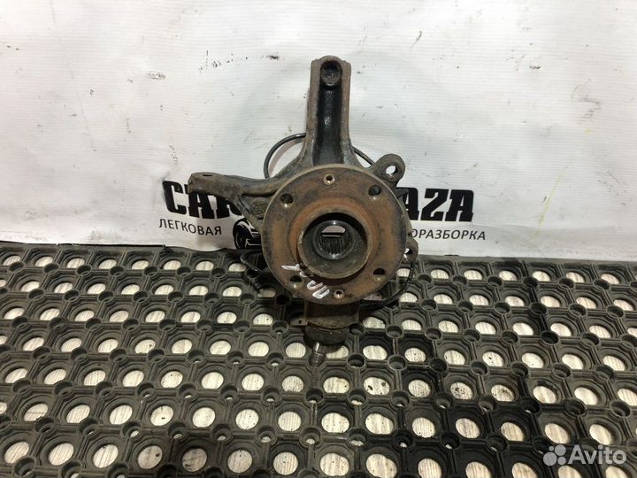 Кулак поворотный передний правый R Peugeot 308