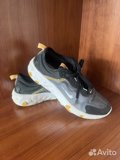 Nike renew lucent (GS)