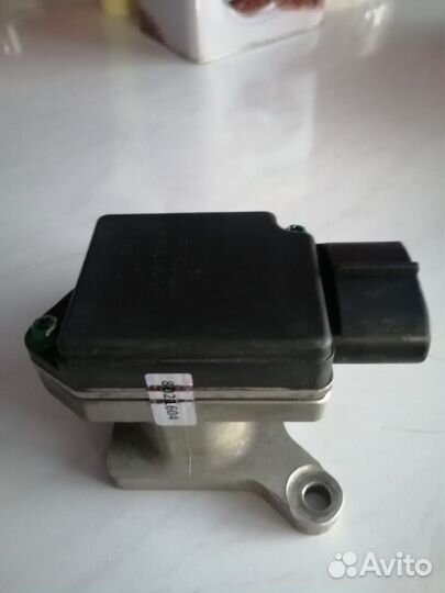 Датчик массового расхода газа Cummins 3929935