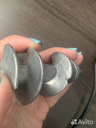 Электромясорубка бу redmond