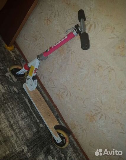 Самокат Roces S15-14508 до 80 кг