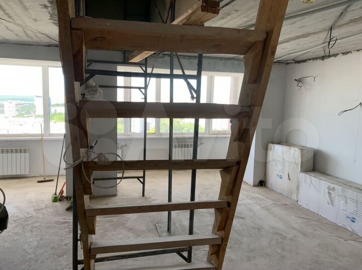 5-к. квартира, 200 м², 16/17 эт.