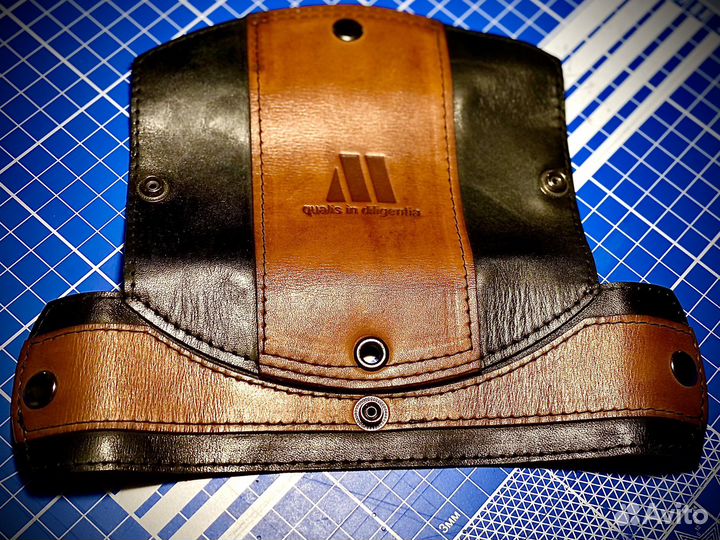 Очечница из натуральной кожи