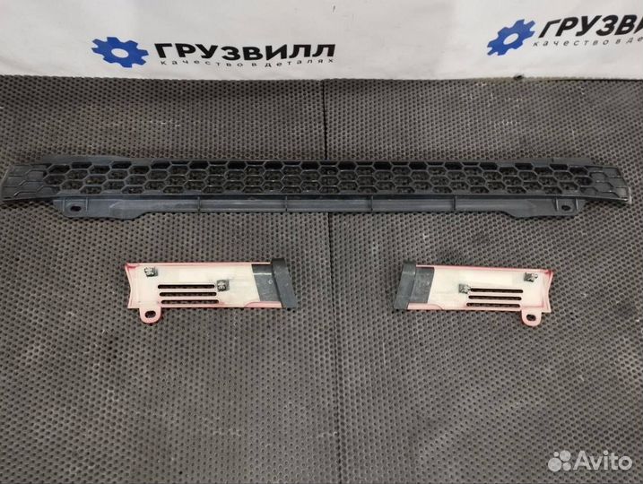 Решетка радиатора Scania 6-series 2307679