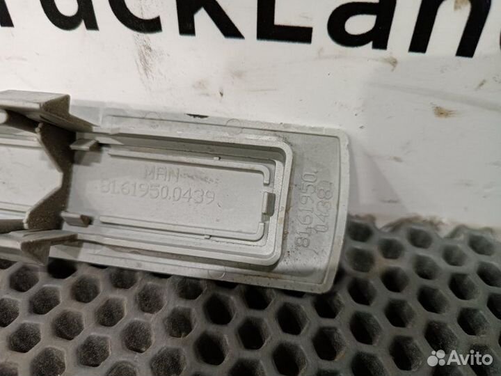 Заглушка обивки задней стенки Man Tgx